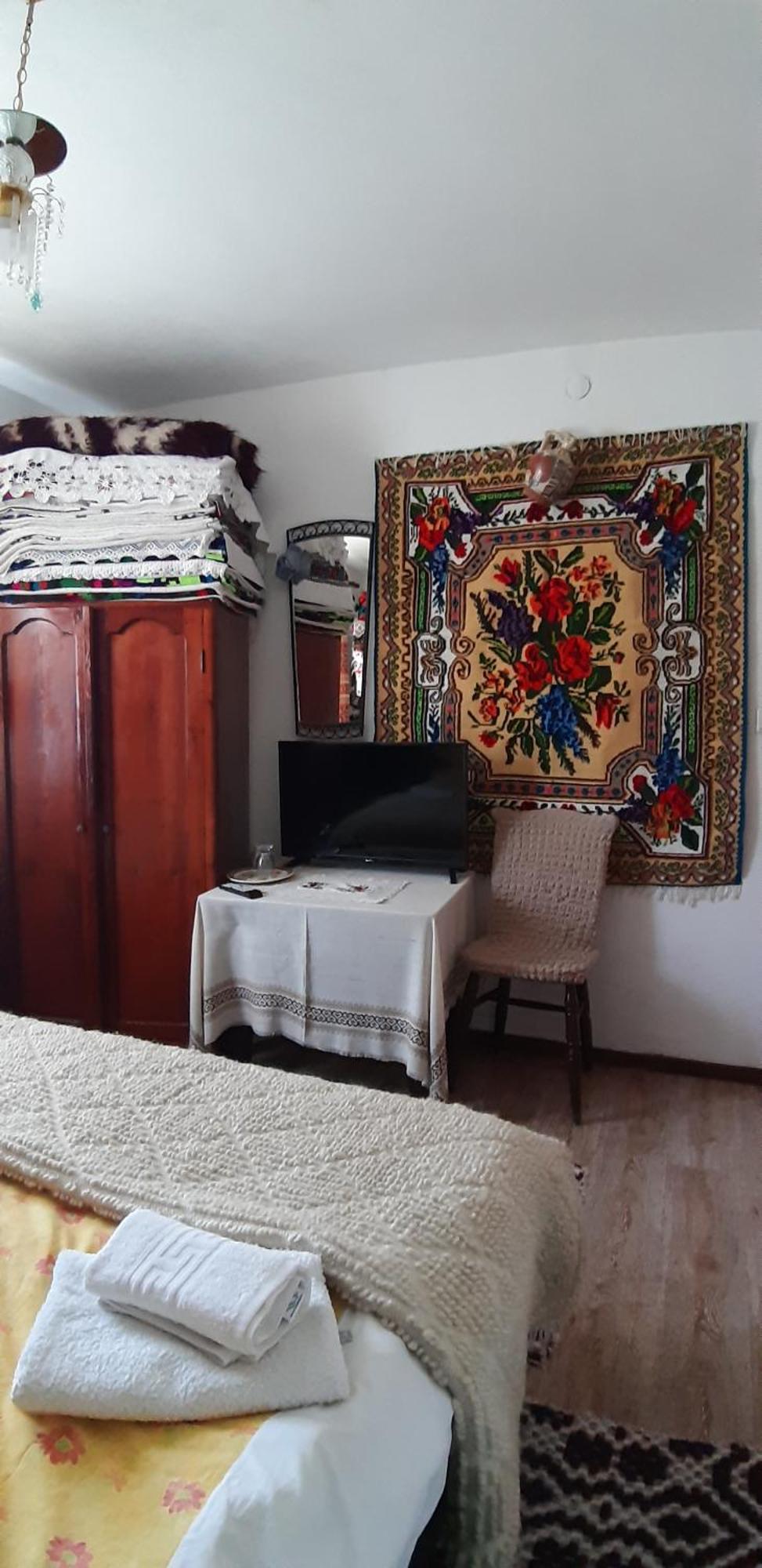 Pensiunea Casa Godja Văleni Стая снимка